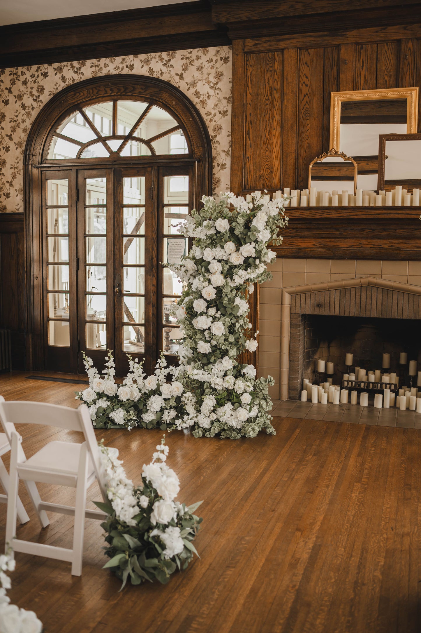 Nicole Aisle Flowers