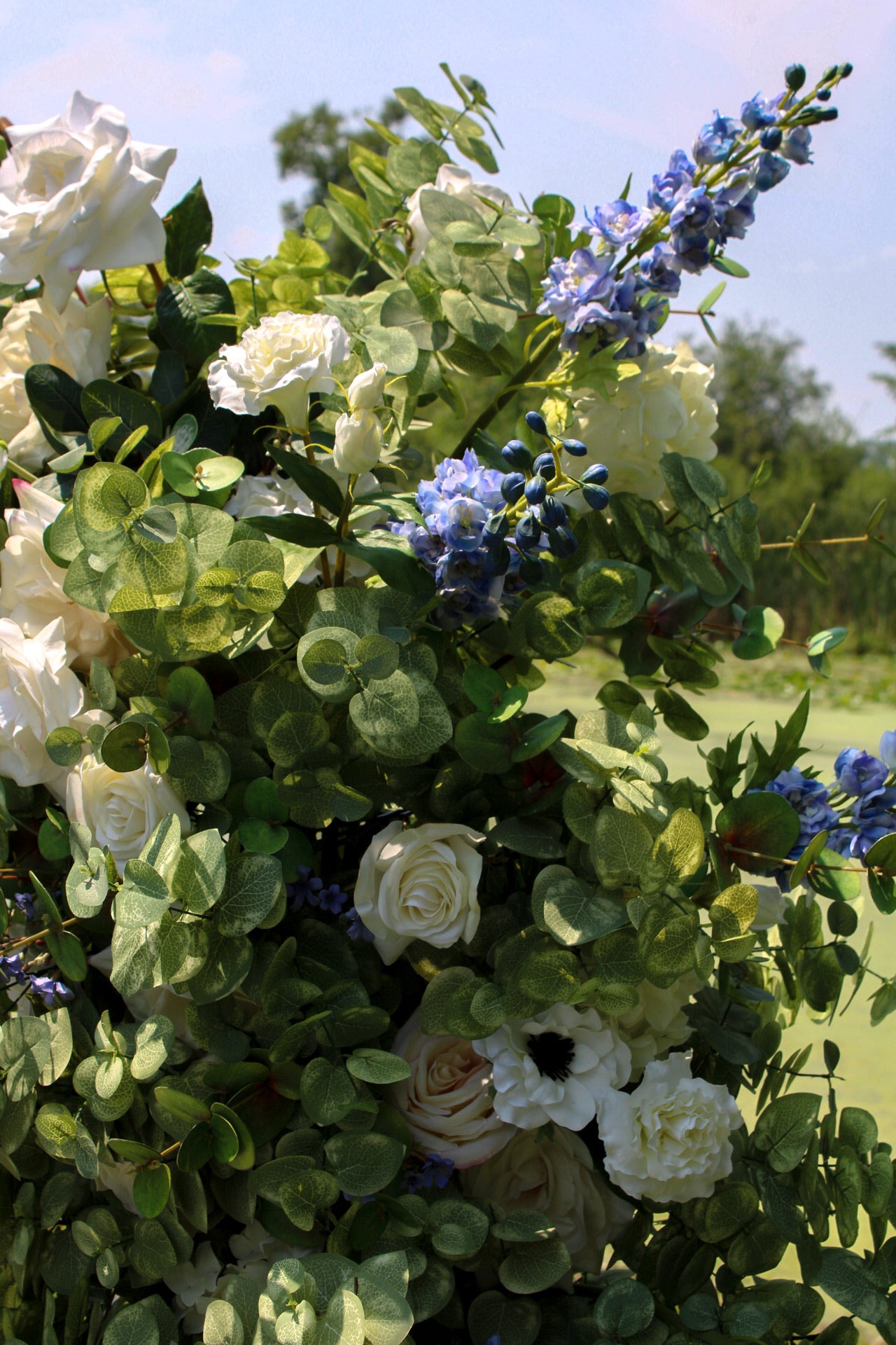 Louise Floral Pillars