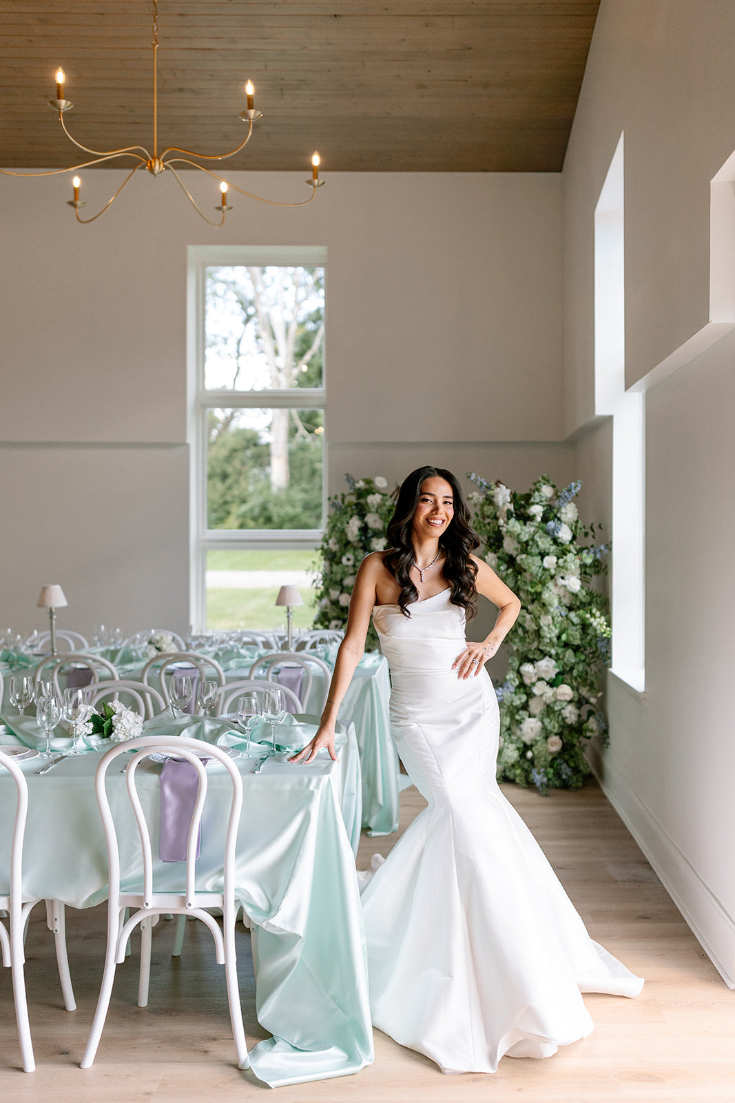 Louise Floral Pillars