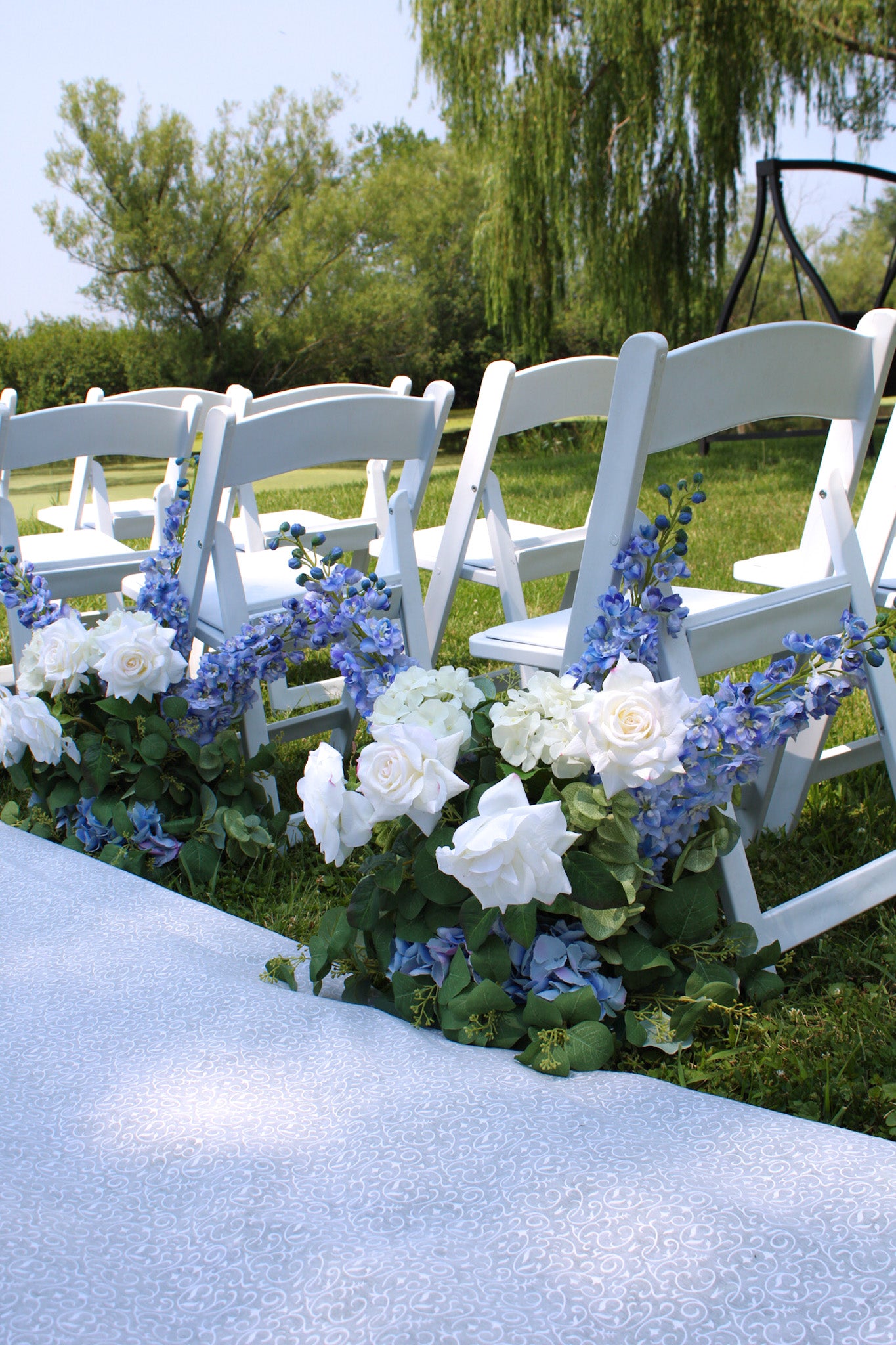 Louise Aisle Flowers