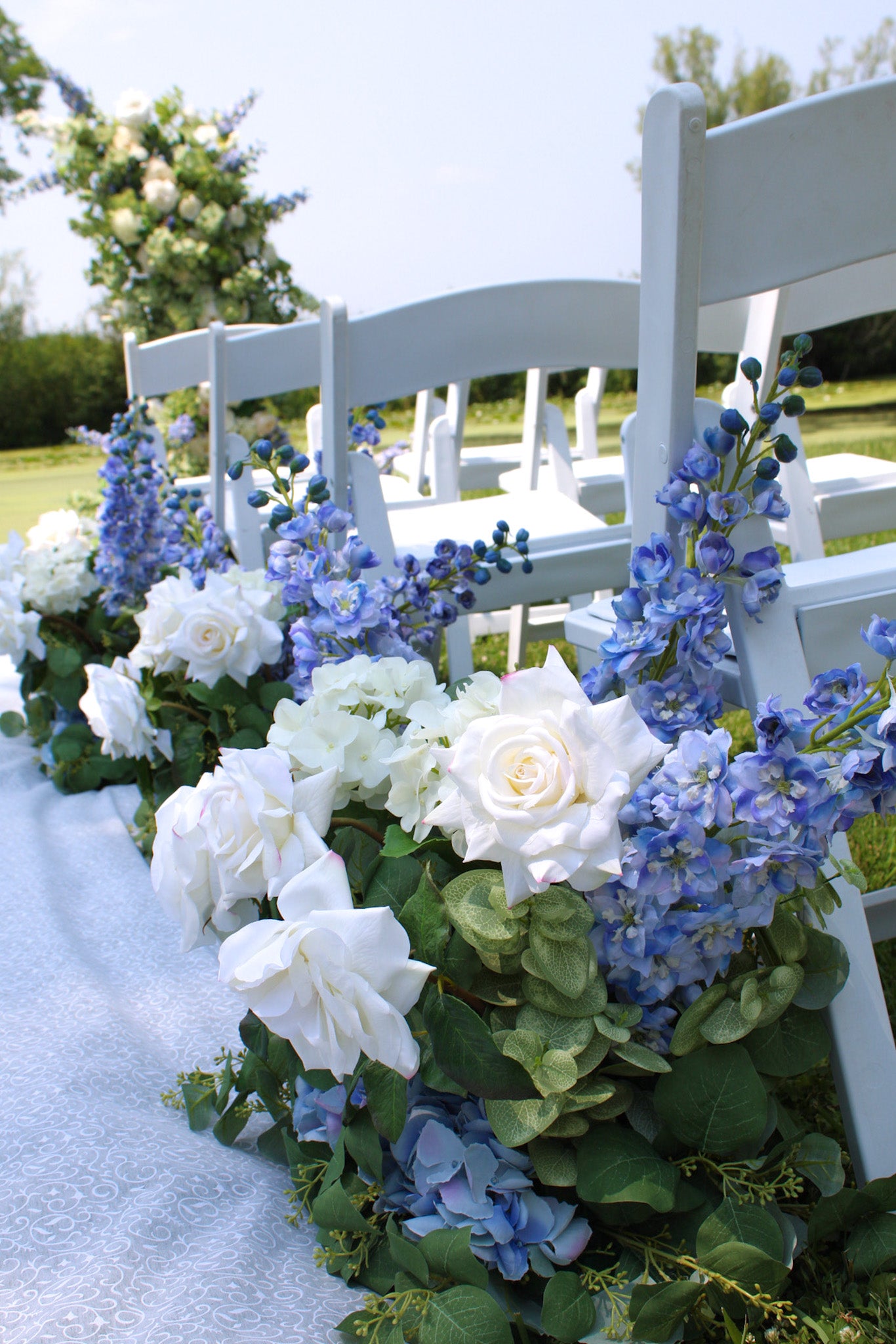 Louise Aisle Flowers