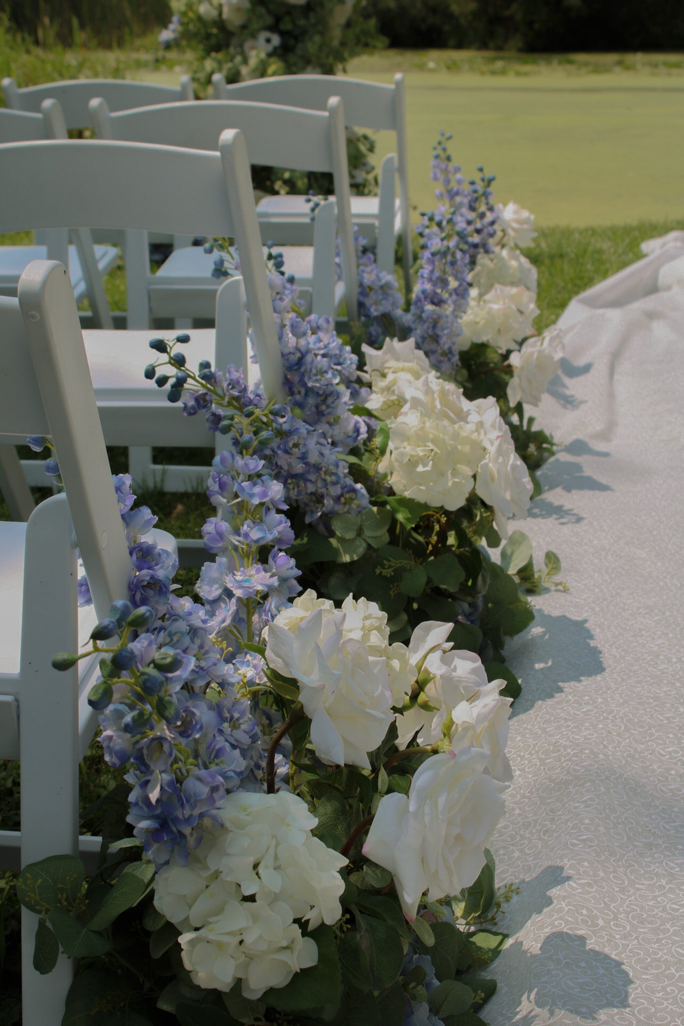 Louise Aisle Flowers
