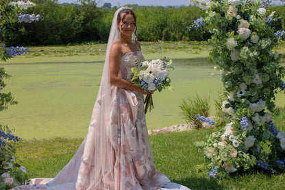 Louise Floral Pillars