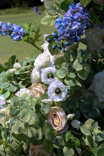 Louise Floral Pillars