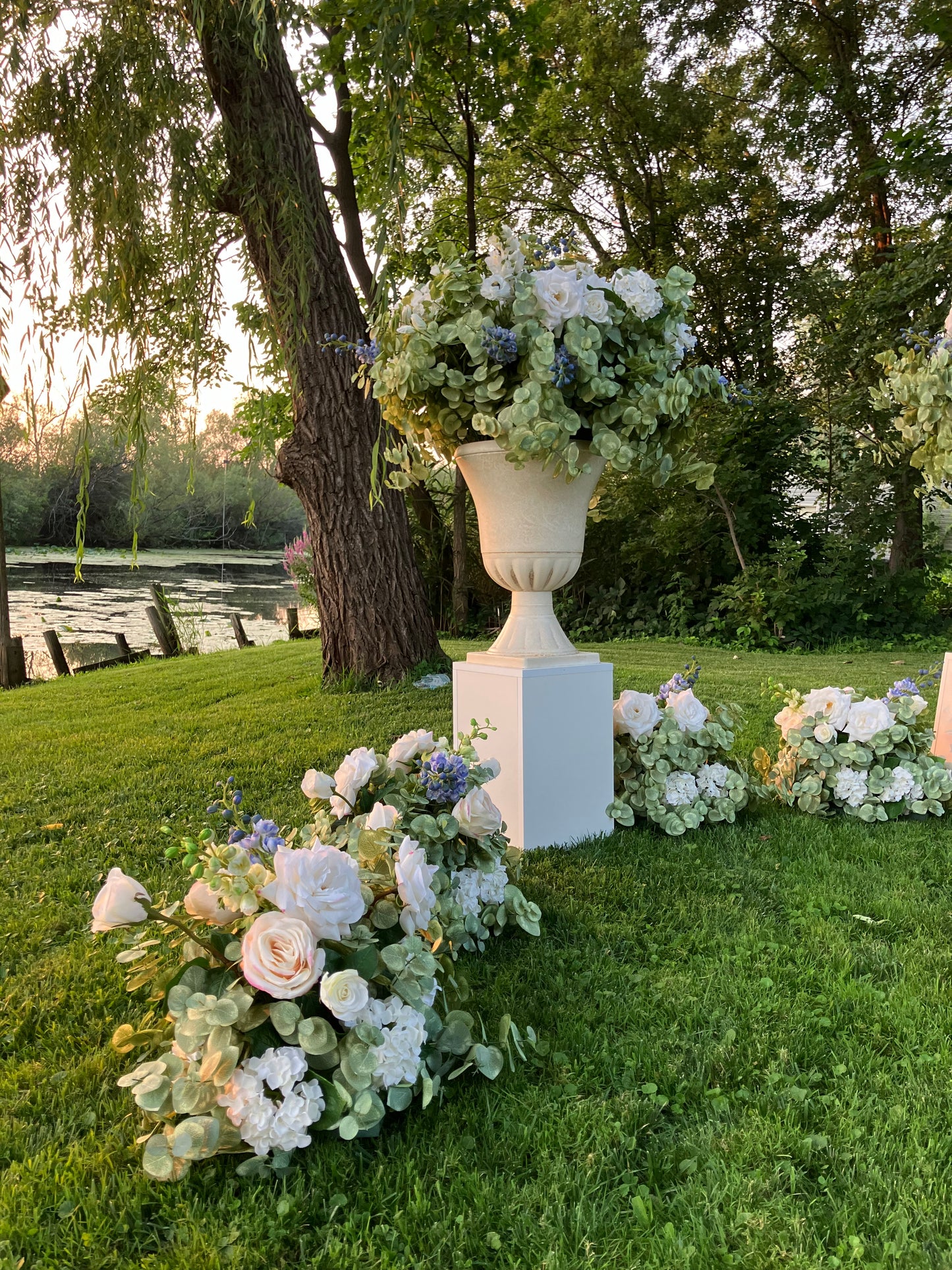 Louise Aisle Flowers