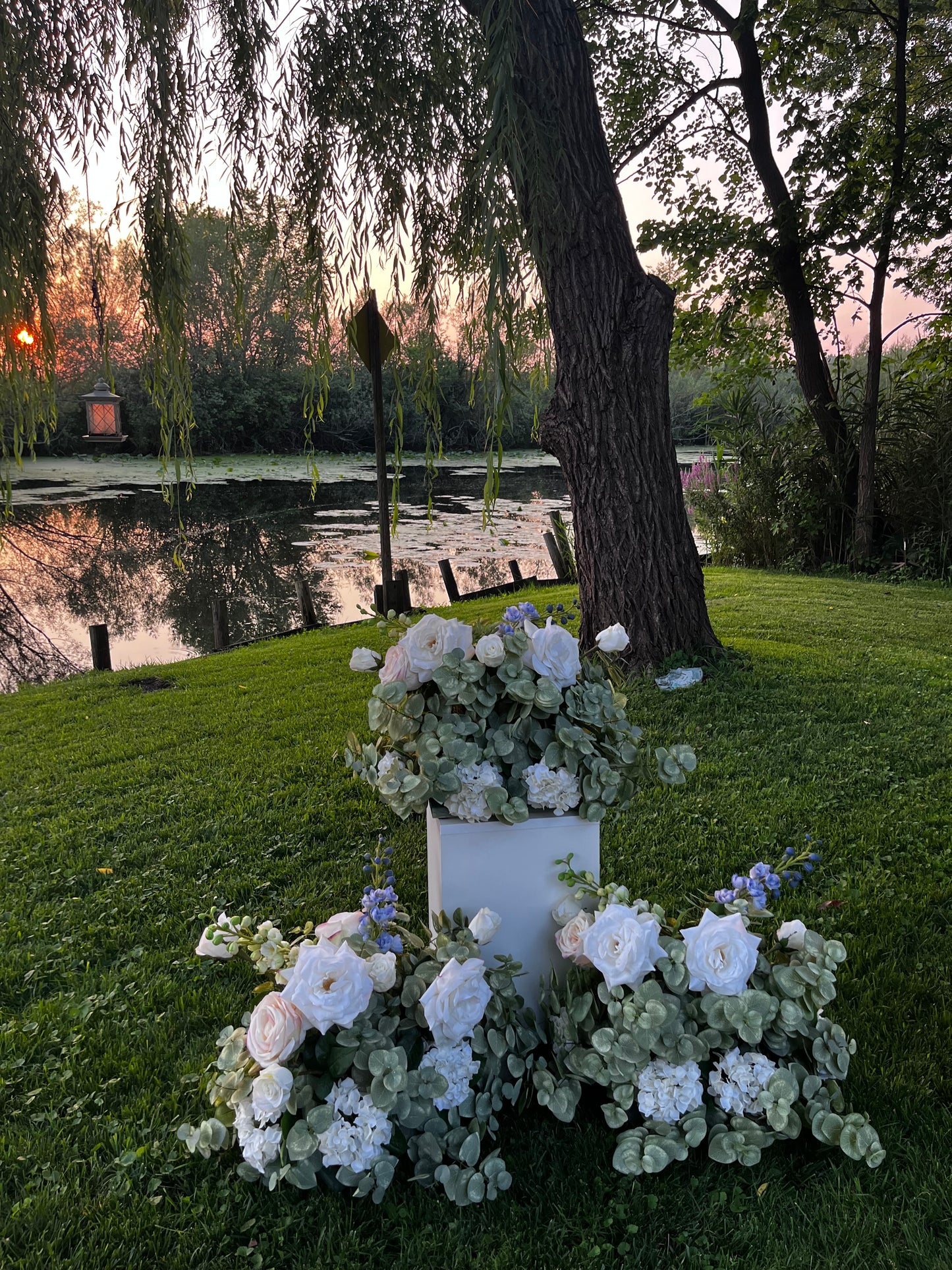 Louise Aisle Flowers